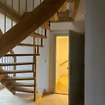 Apartment Stadtpalais Bellevue-suite 3- Zimmer- Maisonettewohnung Mit Dachterrasse Maximal 4 Personen Bautzen