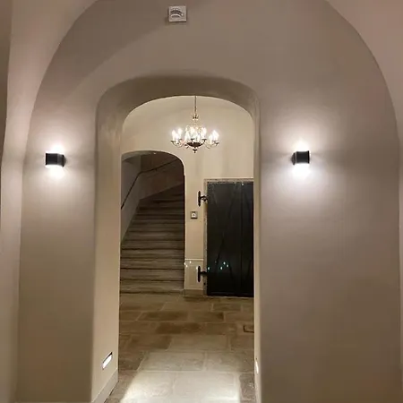 Daire Stadtpalais Bellevue-suite 3- Zimmer- Maisonettewohnung Mit Dachterrasse Maximal 4 Personen *