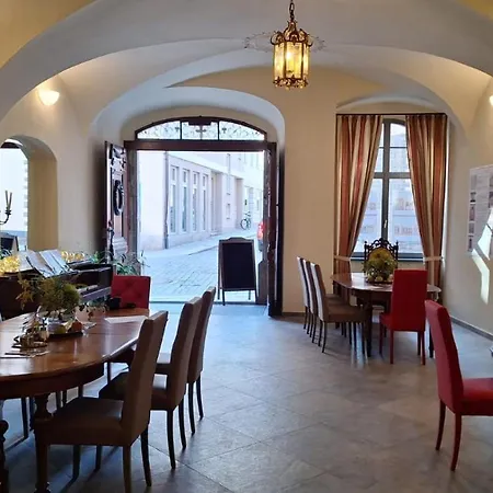 Daire Stadtpalais Bellevue-suite 3- Zimmer- Maisonettewohnung Mit Dachterrasse Maximal 4 Personen
