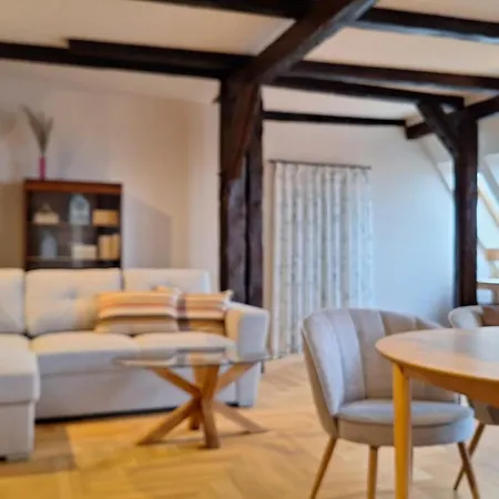 Stadtpalais Bellevue-suite 3- Zimmer- Maisonettewohnung Mit Dachterrasse Maximal 4 Personen * Bautzen