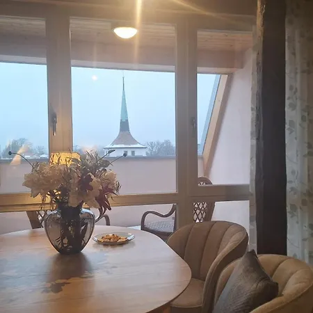 Stadtpalais Bellevue-suite 3- Zimmer- Maisonettewohnung Mit Dachterrasse Maximal 4 Personen * Bautzen