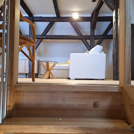 Stadtpalais Bellevue-suite 3- Zimmer- Maisonettewohnung Mit Dachterrasse Maximal 4 Personen Bautzen