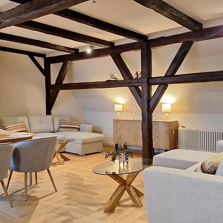 Stadtpalais Bellevue-suite 3- Zimmer- Maisonettewohnung Mit Dachterrasse Maximal 4 Personen *