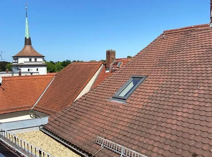 Apartment Stadtpalais Bellevue-suite 3- Zimmer- Maisonettewohnung Mit Dachterrasse Maximal 4 Personen Bautzen