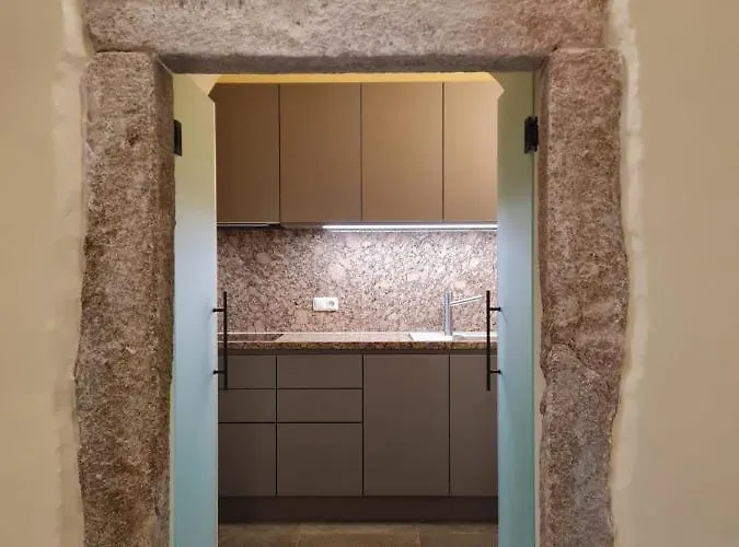 Apartment Stadtpalais Bellevue-suite 3- Zimmer- Maisonettewohnung Mit Dachterrasse Maximal 4 Personen *