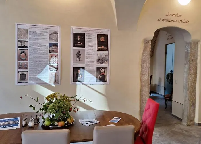 Stadtpalais Bellevue-suite 3- Zimmer- Maisonettewohnung Mit Dachterrasse Maximal 4 Personen