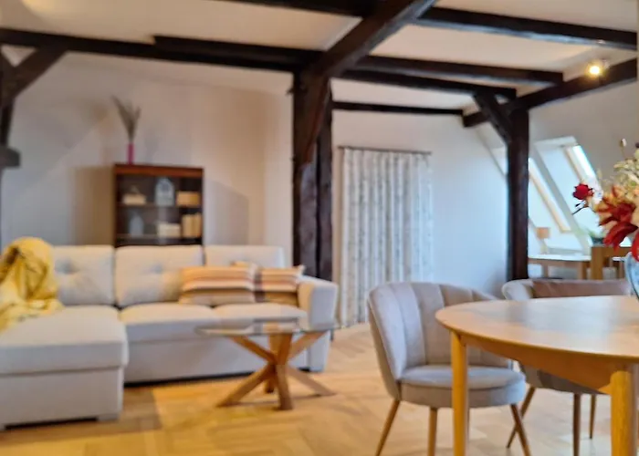 Stadtpalais Bellevue-suite 3- Zimmer- Maisonettewohnung Mit Dachterrasse Maximal 4 Personen * Bautzen