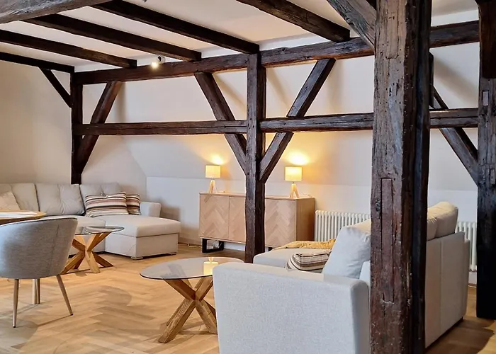 Apartment Stadtpalais Bellevue-suite 3- Zimmer- Maisonettewohnung Mit Dachterrasse Maximal 4 Personen *