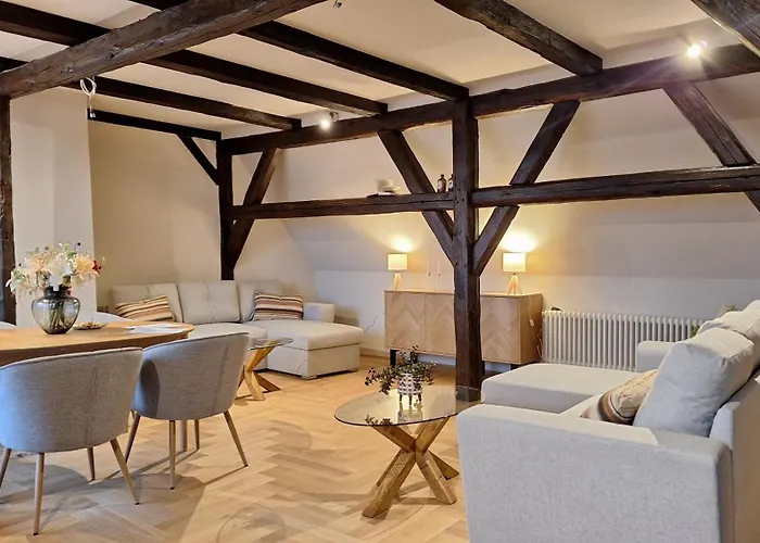 Stadtpalais Bellevue-suite 3- Zimmer- Maisonettewohnung Mit Dachterrasse Maximal 4 Personen *