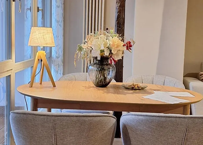 Stadtpalais Bellevue-suite 3- Zimmer- Maisonettewohnung Mit Dachterrasse Maximal 4 Personen *