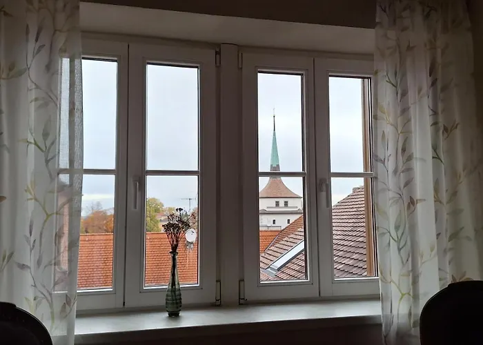 Apartment Stadtpalais Bellevue-suite 3- Zimmer- Maisonettewohnung Mit Dachterrasse Maximal 4 Personen *